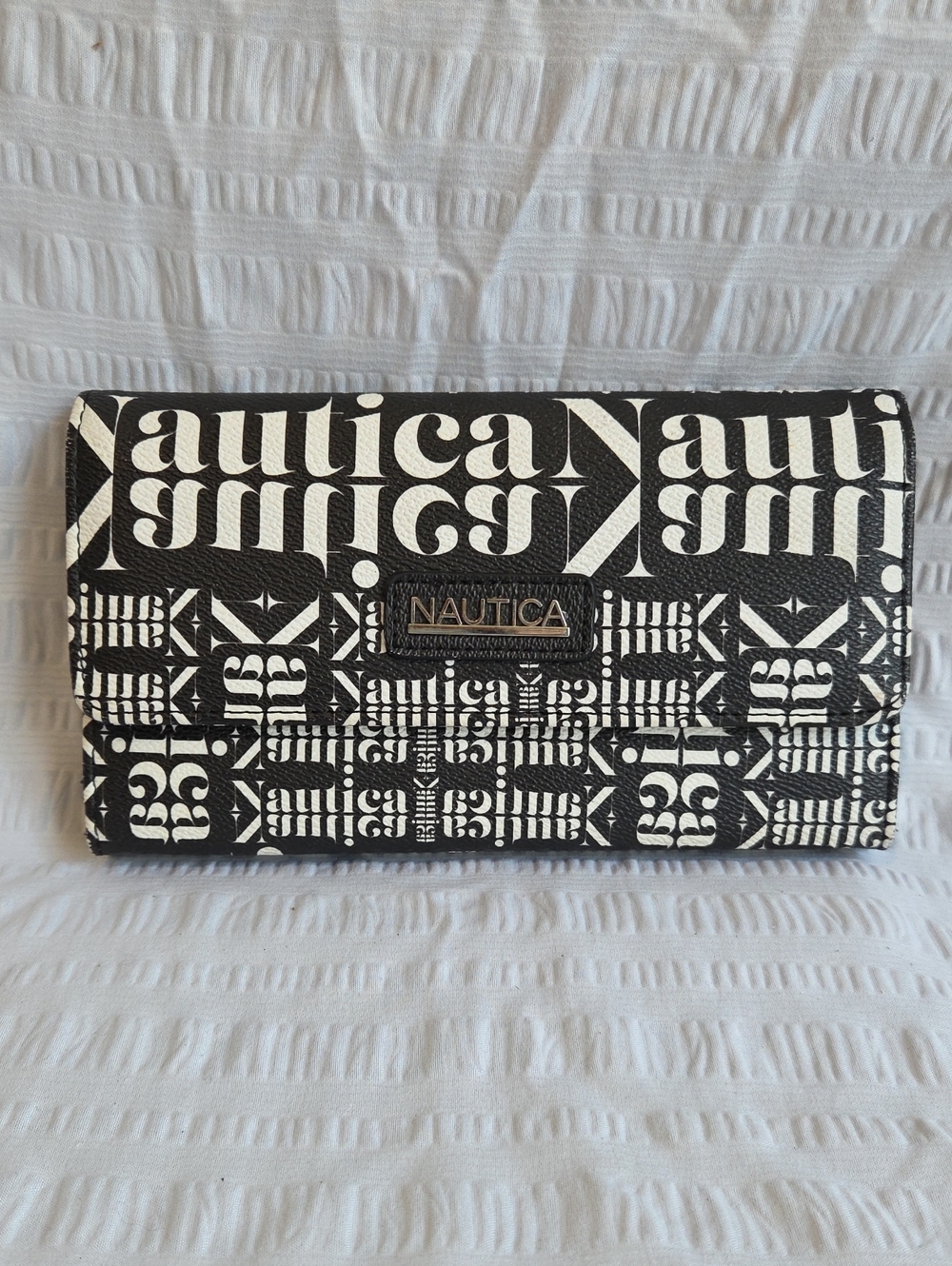 Nautica Black and White Logo Print Continental Wallet